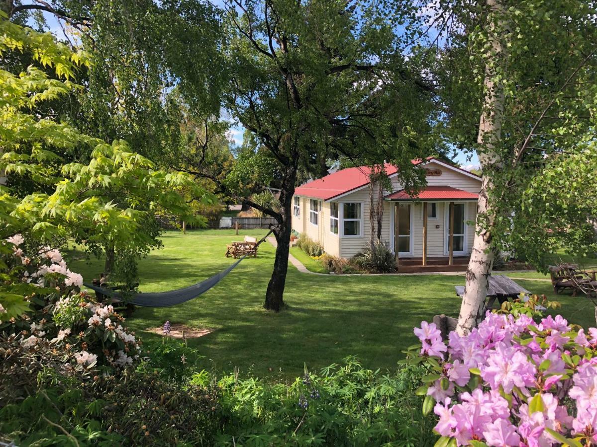 Tailor Made Tekapo Accommodation - Guesthouse & Hostel Lake Tekapo Exterior foto